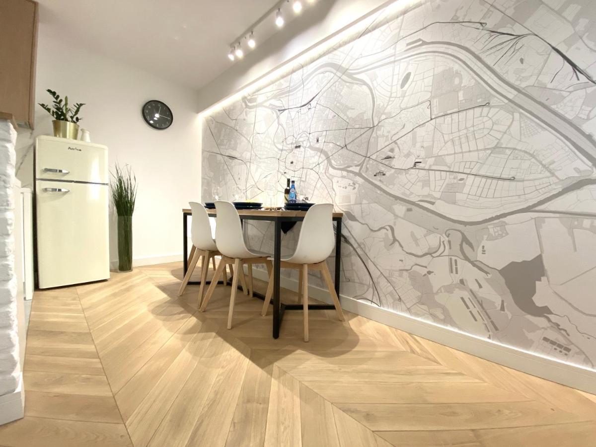 Mycherry - Old Town Apartment - Wiezienna 21C Βρότσλαβ Εξωτερικό φωτογραφία